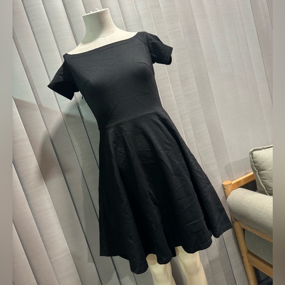 SARIN MATHEWS off the shoulder cocktail dress ✨ - Picture 12 of 14